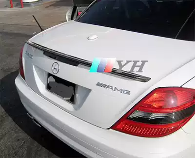 Suitable for carbon fiber Mercedes 2005-2010 R171 SLK300 SLK55 car modification tail