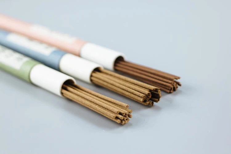 Hương thơm nhẹ nhàng độc quyền của hổ phách hương gỗ đàn hương tự nhiên và hương nhang làm bằng tay nóng - Sản phẩm hương liệu