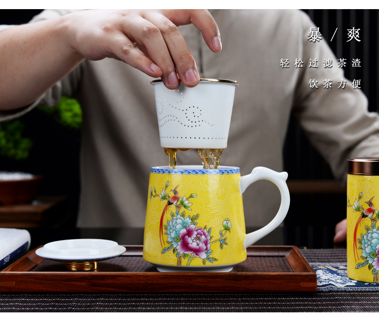 Jingdezhen tea colored enamel cup men 's and women' s tea cups with cover ceramic filter tea cups separate office