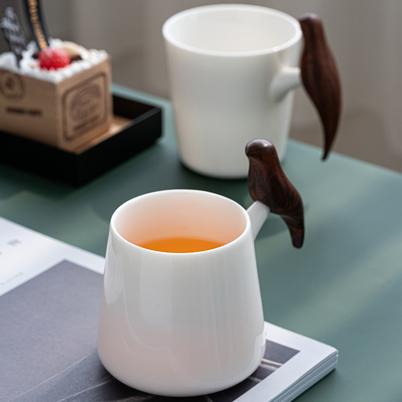 Creative dehua white porcelain suet jade picking keller cup gift box glass ceramic cup custom wedding presents