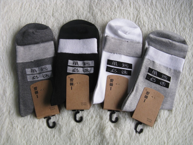 Một mẫu đất mùa thu và mùa đông khử mùi cotton kinh doanh ống cao nam vớ thể thao trong ống cotton màu vớ 10 đôi tất cổ cao
