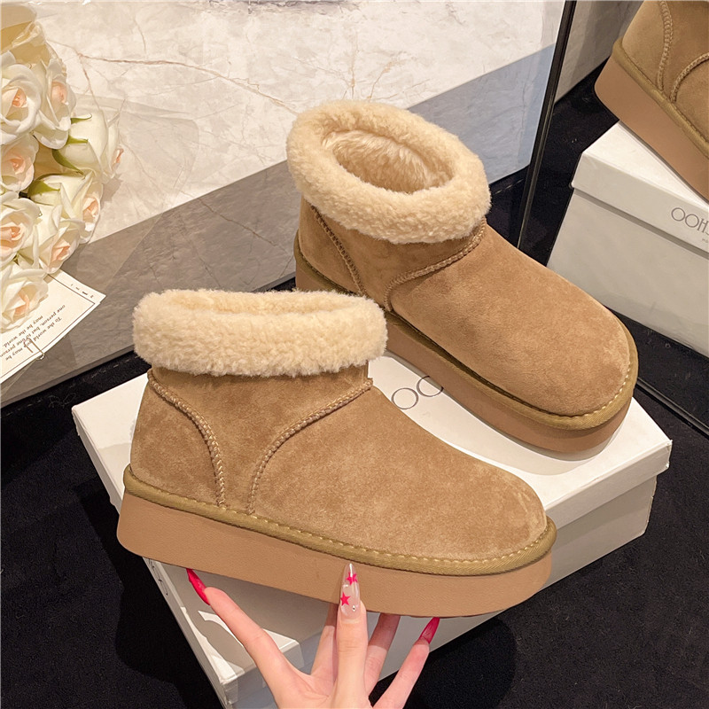Thick-Soled Fleece-Lined Snow Boots for Women, Winter 2025 New Popular Birkenstock-Style Short Boots, Furry Shoes, Northeastern Large Cotton Shoes