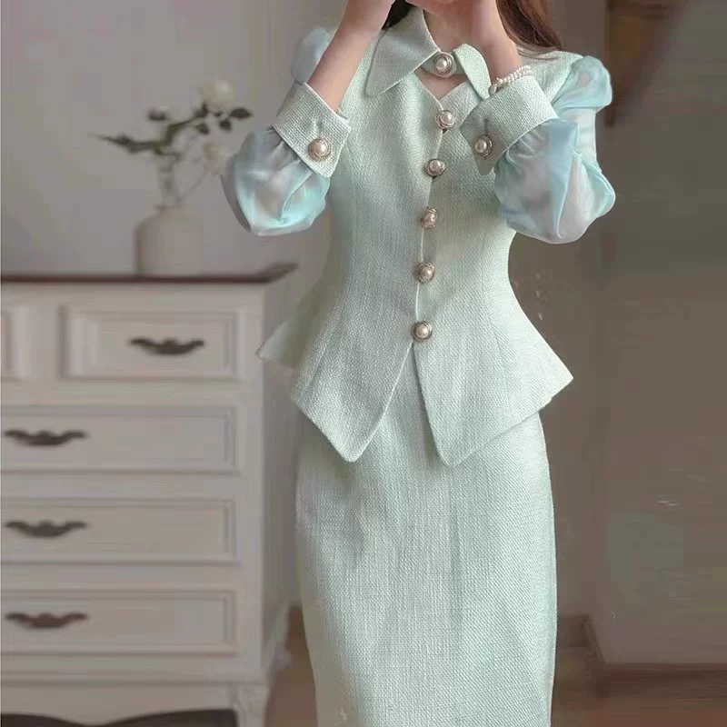 Зелёный комплект, юбка, стиль Chanel, французский стиль