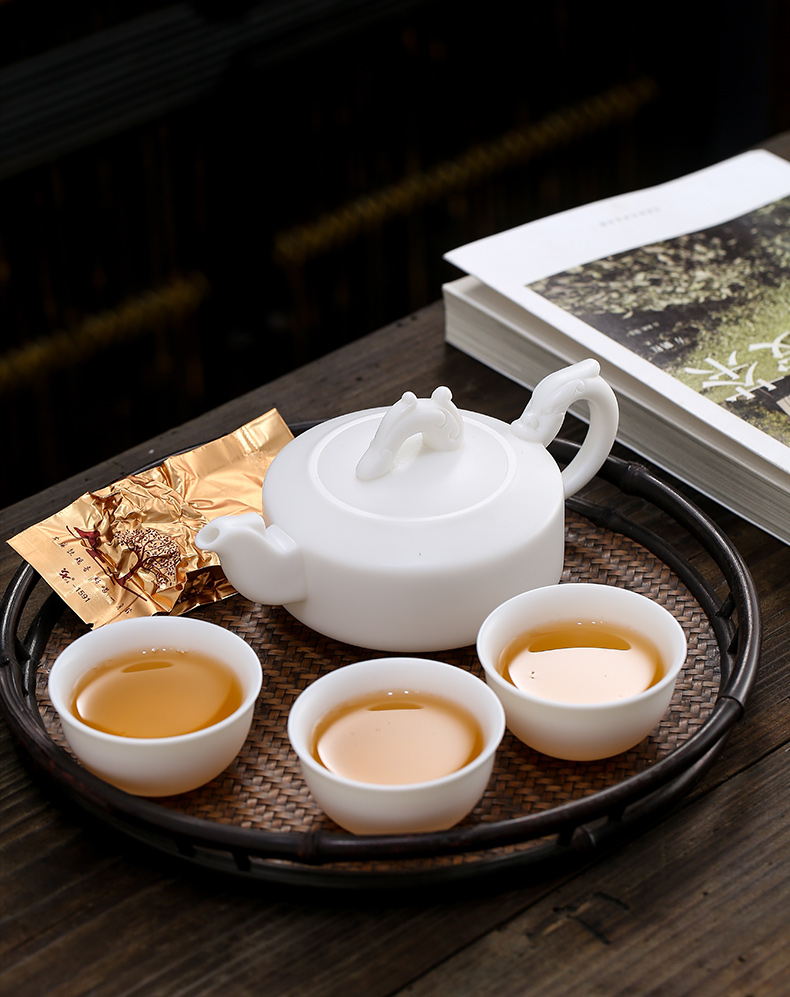 Jingdezhen high - white porcelain biscuit firing manual tea tea ceramic teapot filtering home boss tea high - end gift box