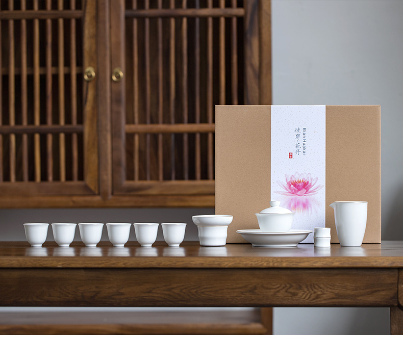 Matte enrolled fat white tea set shadow tsing kung fu tea set of white porcelain hand - made GaiWanCha reasonable filter box