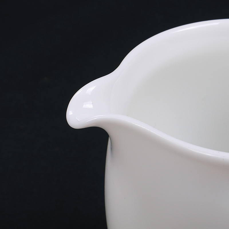 Dehua white porcelain jade porcelain tea sea ceramics fair keller household leaking kung fu tea tea accessories and a cup of tea ware
