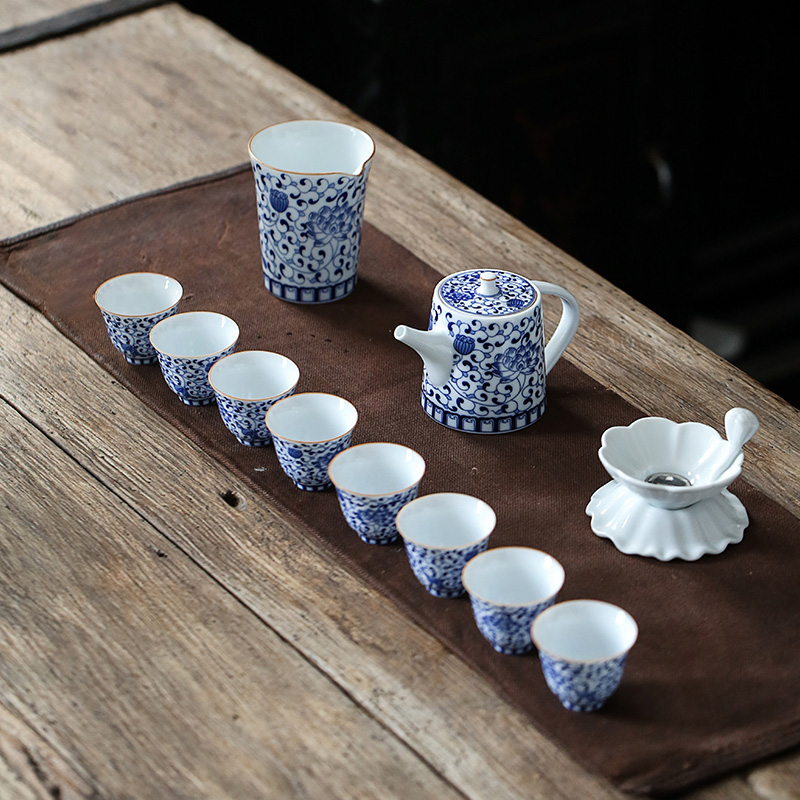 Earth story blue and white porcelain teapot household ceramics kung fu tea set single pot small filter teapot water flowing