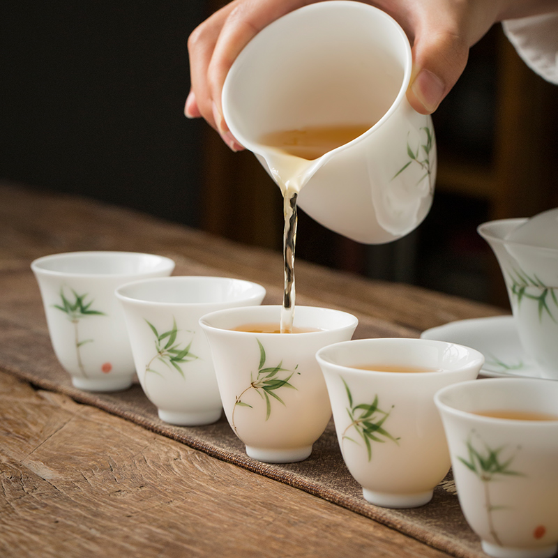 Members of the jingdezhen bamboo soil sample tea cup manual coloured drawing or pattern under the glaze color contracted master cup ceramic cup