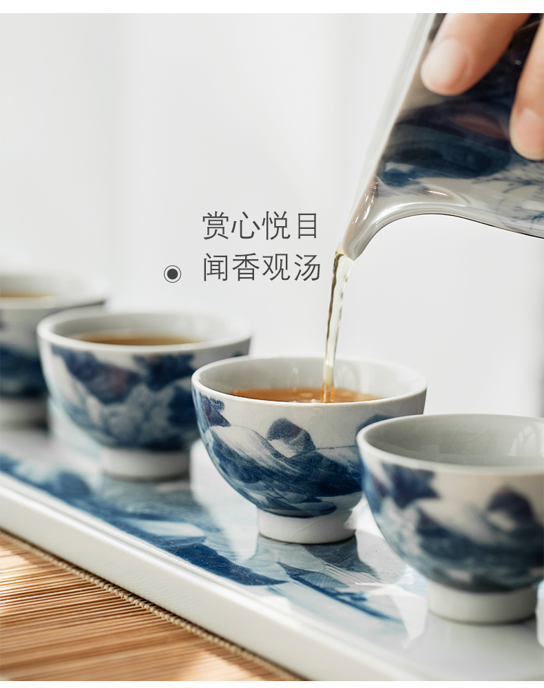 Jingdezhen blue and white landscape manual hand - made ceramic pressure hand of master cup sitting room tea pu 'er tea cup