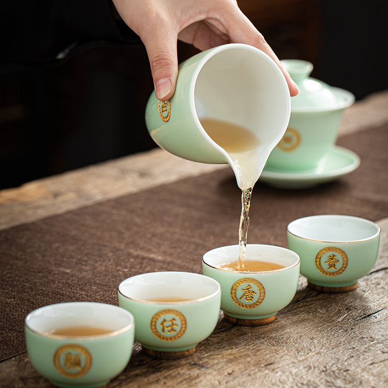 Jingdezhen private custom name tureen suit ceramic cups set three bowl of kung fu tea service item of household