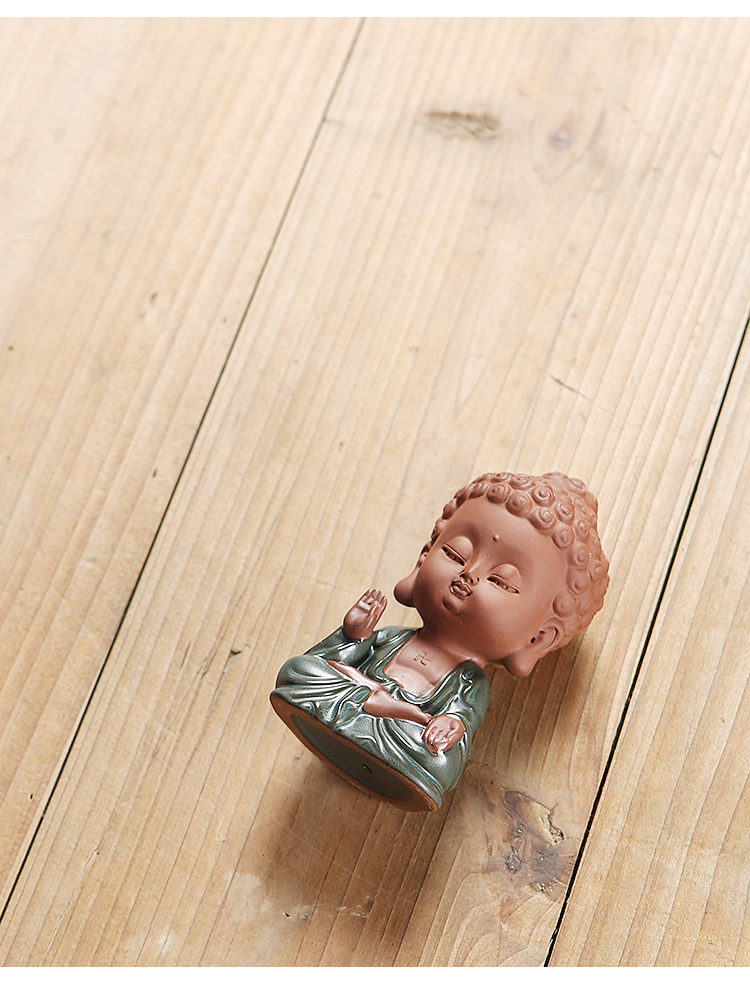 Small purple guanyin Buddha Buddha furnishing articles pet boutique tea play tea and kung fu tea accessories car ceramics