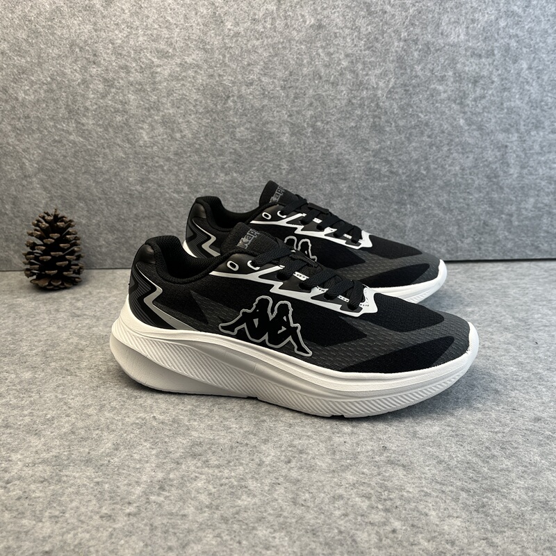Slightly Flawed Export Unisex All-Season Breathable Sneakers Mesh Fitness Shoes Lightweight Casual Shoes Bargain Commuting Shoes