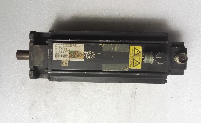 CT servo motor 115 DUE 300CACAC bargaining out