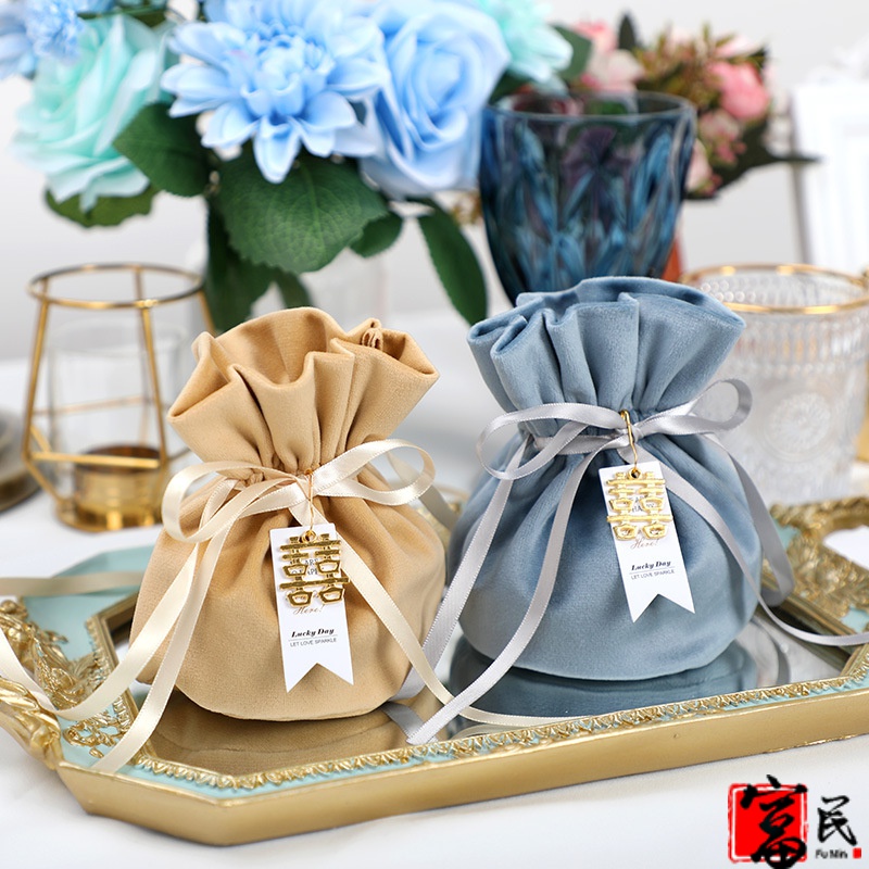 Creative wedding supplies Velvet yarn bag Candy box European wedding gift Candy bag Candy box