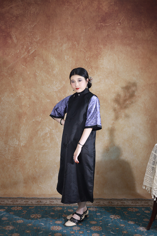 1920S Custom-Woven Orchid Satin A-Line Long Vest