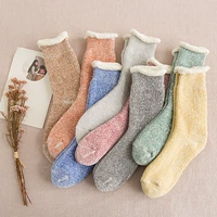 Vớ mùa đông vớ cotton nữ trong ống dày Hàn Quốc cộng với nhung ấm len tất nữ mùa đông vớ ngủ tất bông