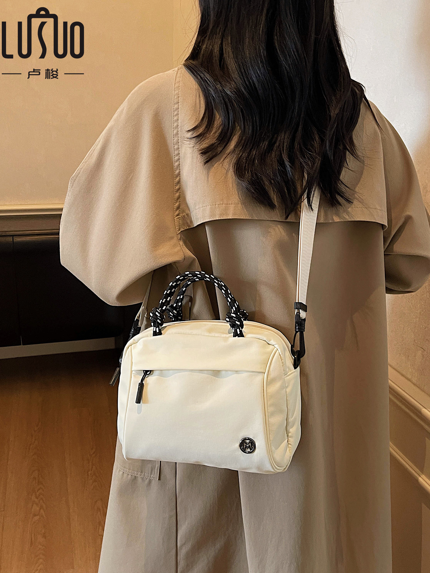 Bag Crossbody Bag for Women 2025 New Versatile Casual Lightweight Small Square Bag Multi-Zipper Outdoor Travel Bag Commuter Bag