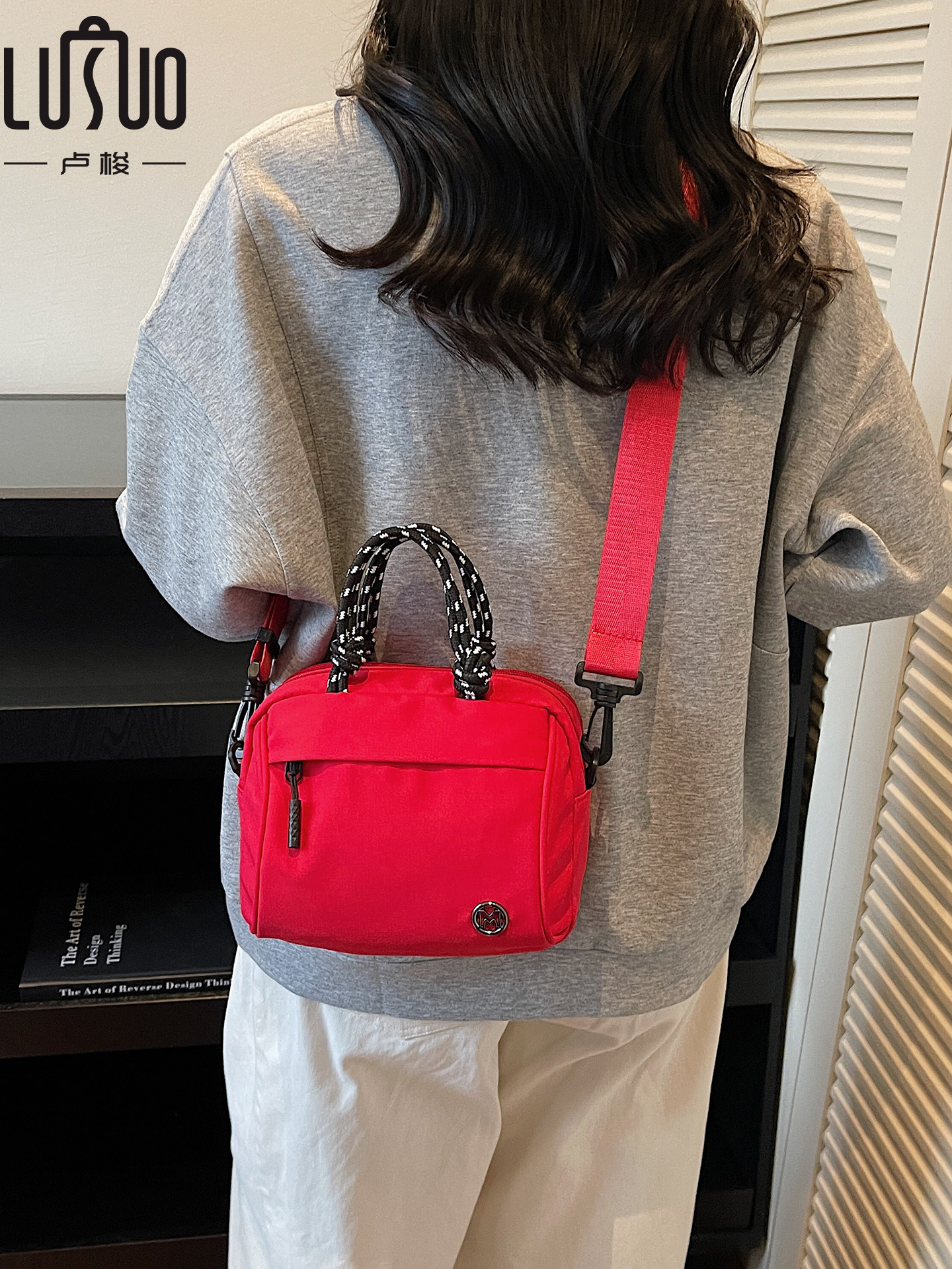 Bag Crossbody Bag for Women 2025 New Versatile Casual Lightweight Small Square Bag Multi-Zipper Outdoor Travel Bag Commuter Bag