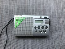Sony Radio ICF-M260 FM AM portable sound external 5 battery band Silver