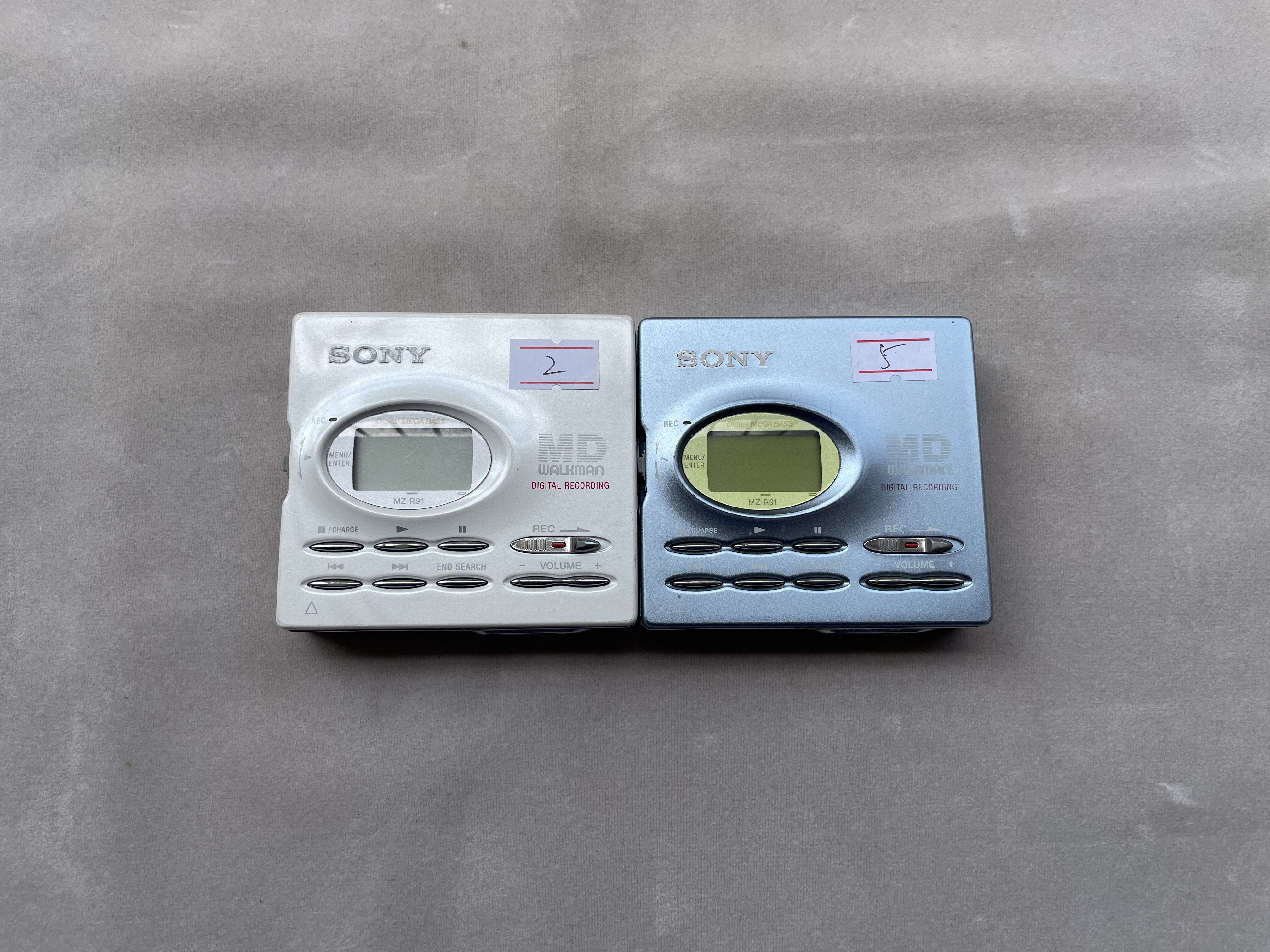 Sony MD MZ-R90 R91 MD listen to md machine player record MD used