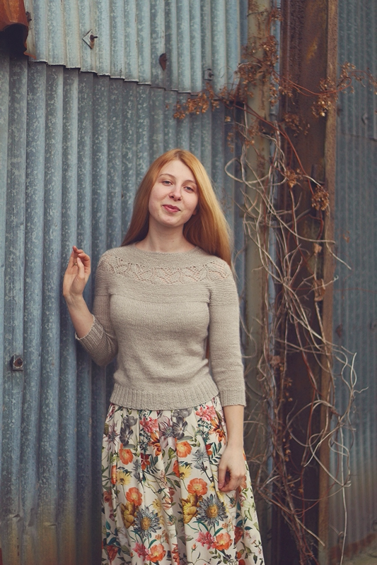 Leia lace sweater text description translation and weaving drawing of non - finished products to make notes to the mailbox