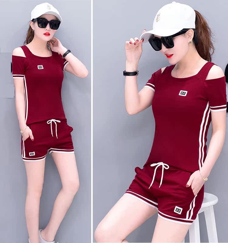 Phụ nữ thể thao phù hợp với thời trang thanh lịch, áo thun ngắn tay lệch vai ngắn ba điểm - Thể thao sau bộ thể thao adidas nữ chính hãng