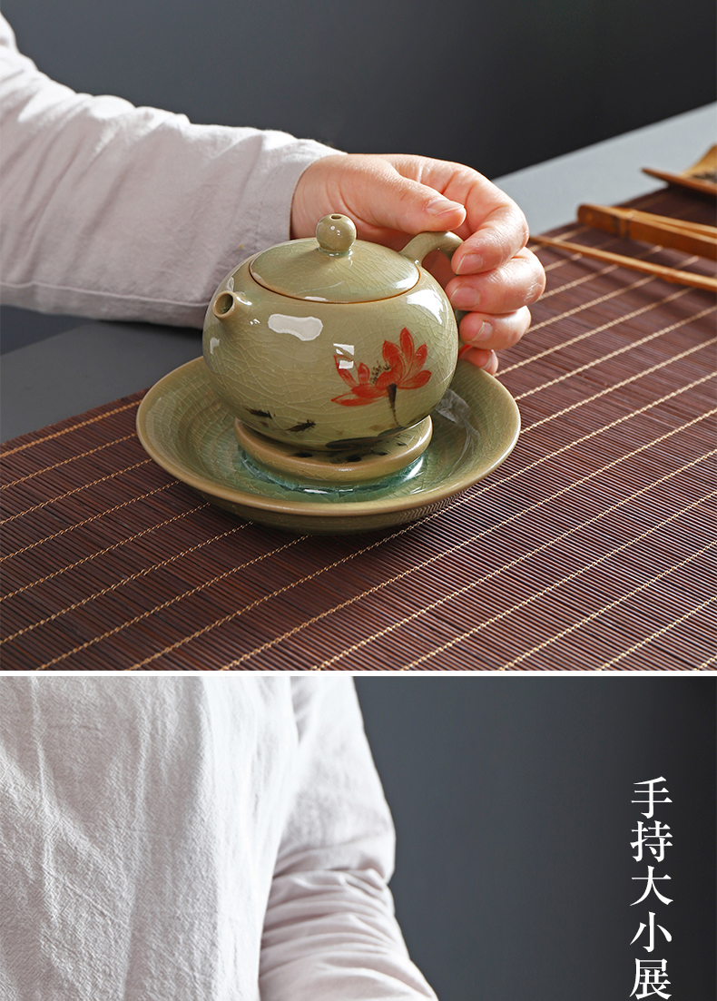 Have the ancient pot bearing hand the up ceramic tea set of the kung fu tea tea accessories dry tea pot pad teapot tray