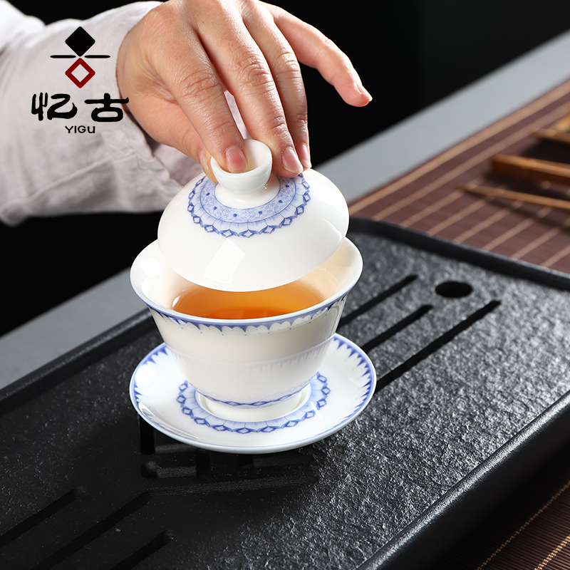 Have the ancient white porcelain only three tureen kung fu tea tea tea tureen ceramic bowl to bowl cup tea tureen