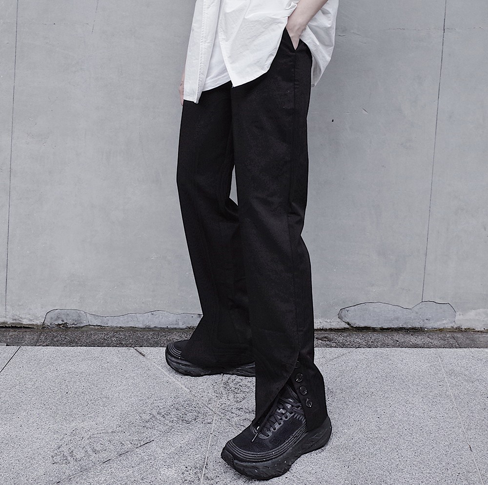 PCGO] Elizabeth Yamamoto WIND BUTTONS Design Western Pants Men And Women Lovers Loose Casual Long Pants