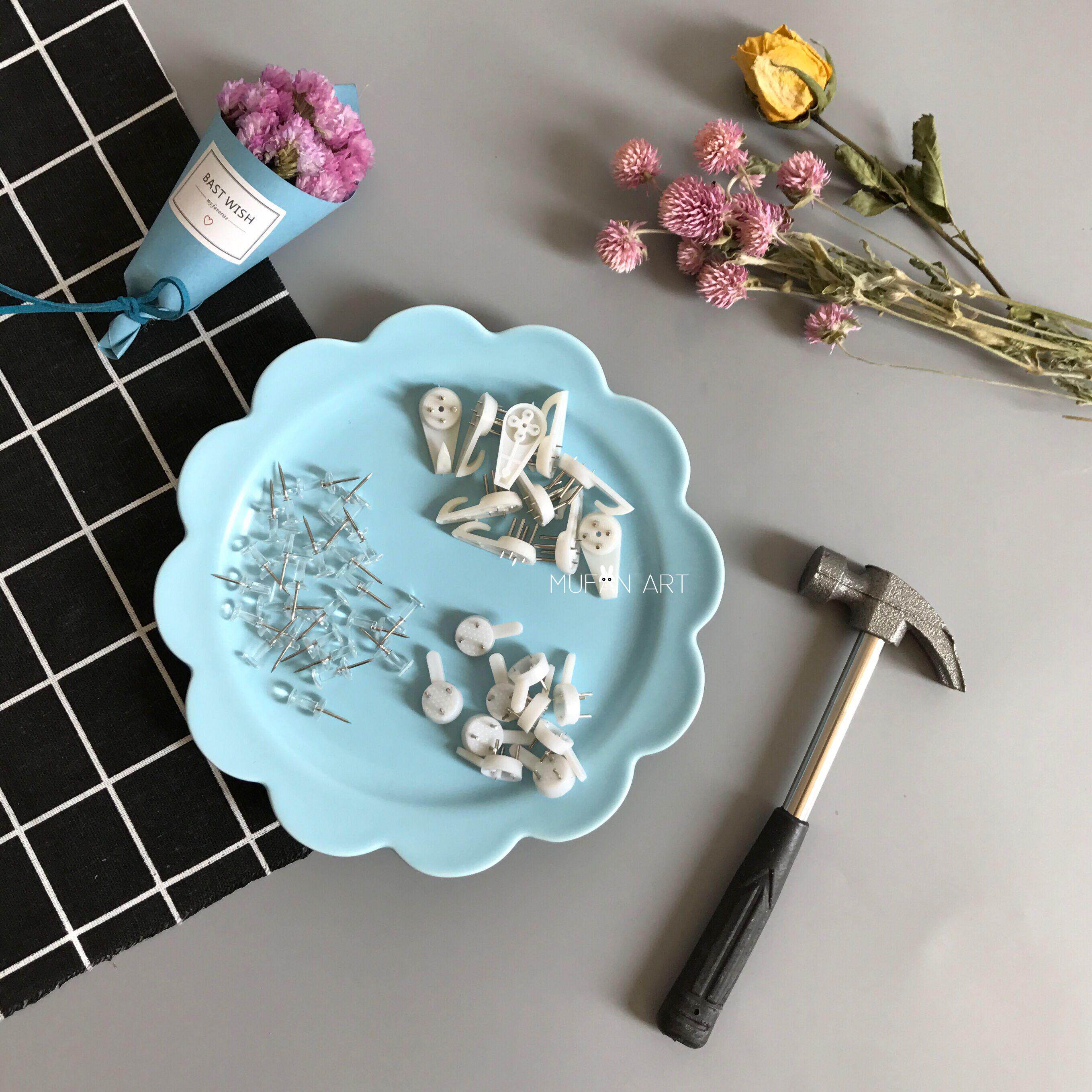 (Without Mark) The artificial word nail small hammer pendant to decorate the nail accessory