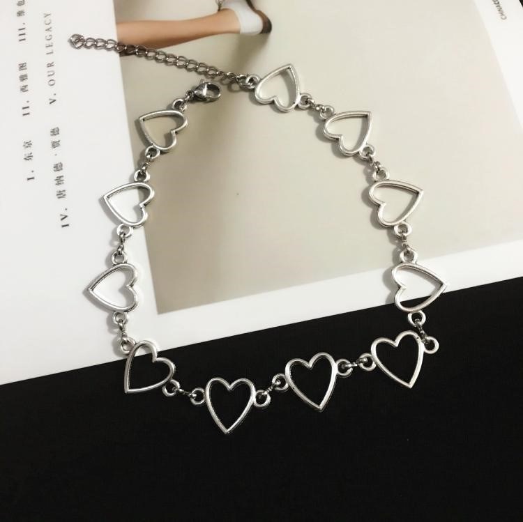 Female South Korea Circle Lock Bone Chain Short choker New products BTS bulletproof juvenile group Kim Tae-hentong Money Chain