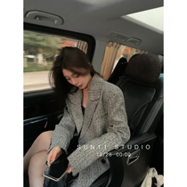 SUN11 Senior Touching Glyph Coat Women 2022 Spring and Autumn New Small Man Mid-Length Wool Blazer