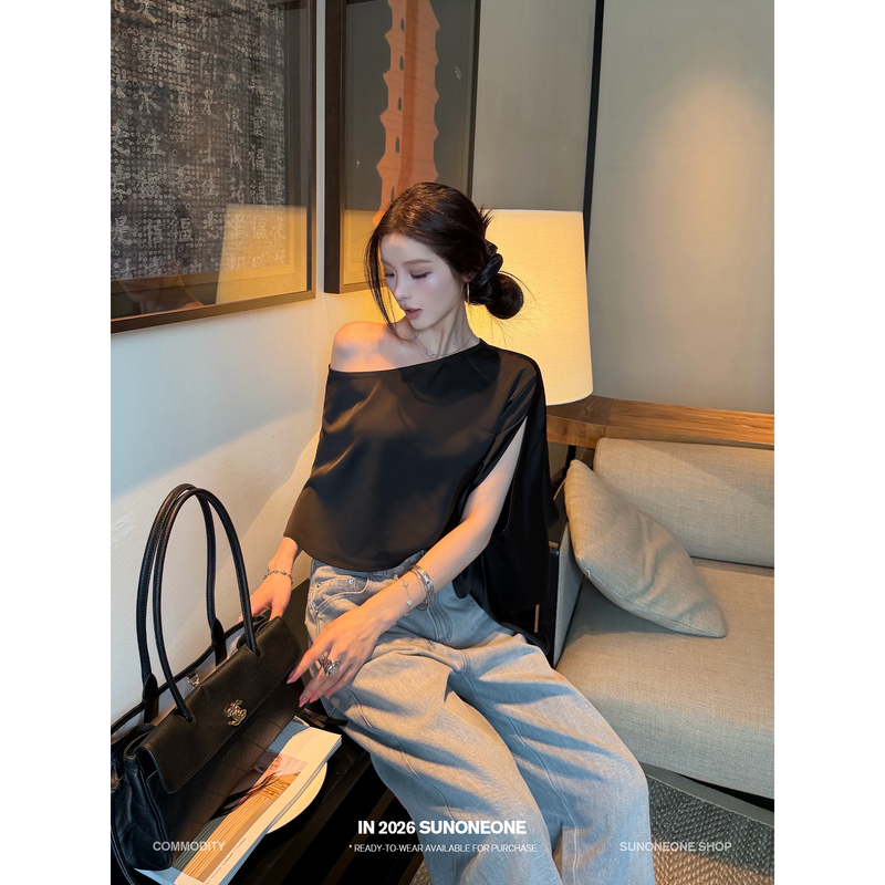Sunoneone Irregular Drape Pullover Off-Shoulder T-Shirt for Women, Summer Loose Design, Slimming Top