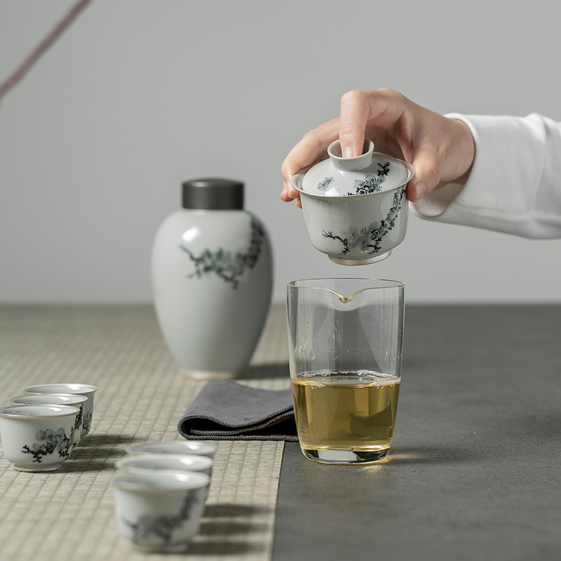The Self - "appropriate content of jingdezhen hand - made of trace silver wind caddy fixings receives Chinese style restoring ancient ways Japanese tea storage tanks