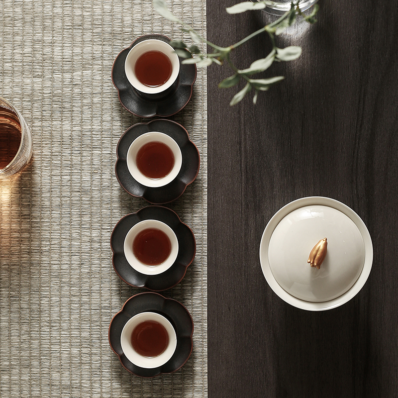 The Self - "appropriate physical pattern porcelain teacup coaster cup mat kung fu tea cups of tea tea accessories sample tea cup