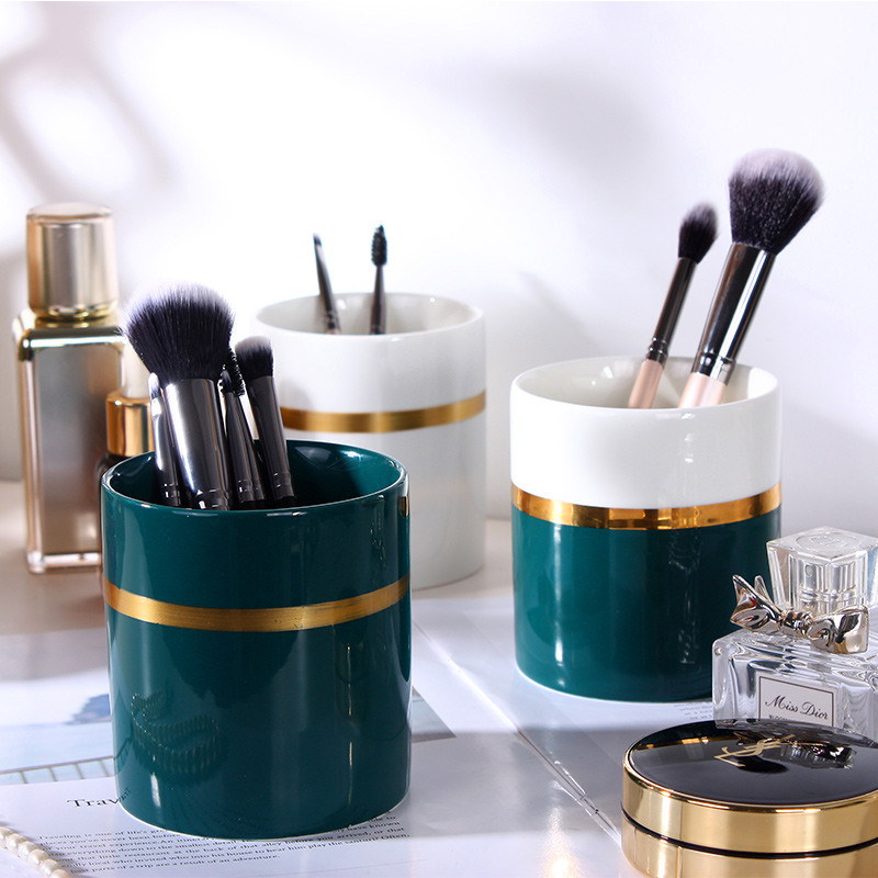 Nordic small key-2 luxury pen container barrels ceramic make - up brush pot brush barrels desktop eyeliner pencil receive a barrel