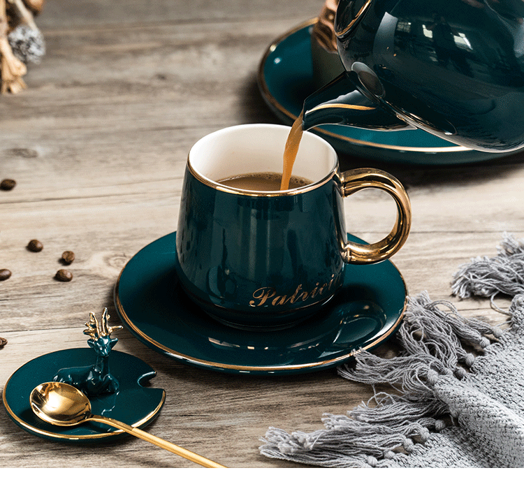 Light key-2 luxury European - style originality deer cover ceramic cup move mark cup coffee cup household glass box with a spoon