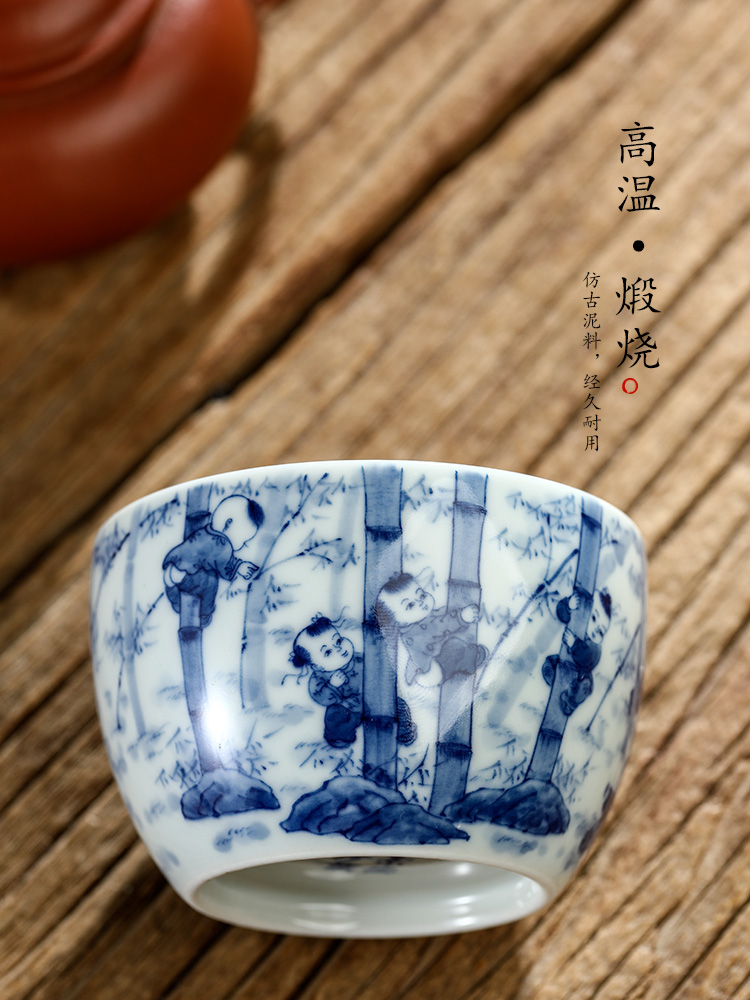 Master kung fu tea cup a cup of pure checking porcelain sample tea cup jingdezhen ceramic cups single hand - drawn characters