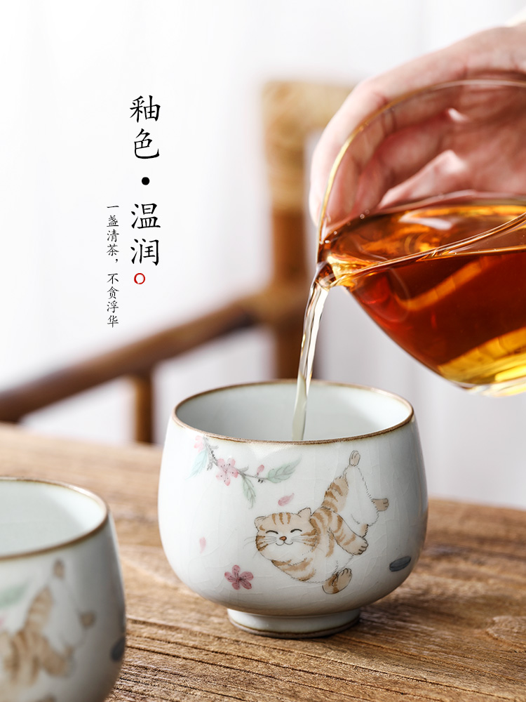 Your up hand - made the cat master cup single CPU jingdezhen checking ceramic kung fu tea set a single cup sample tea cup