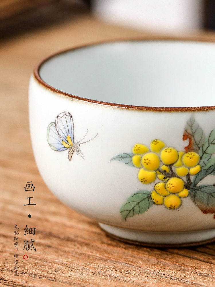 Kung fu tea master cup of jingdezhen your up sample tea cup single CPU hand - made loquat ceramic cup pure manual female butterfly