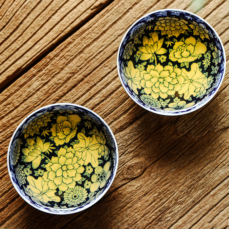 Jingdezhen ceramic tea set hand - made porcelain masters cup pure manual sample tea cup single CPU ji blue flower is kung fu tea cups