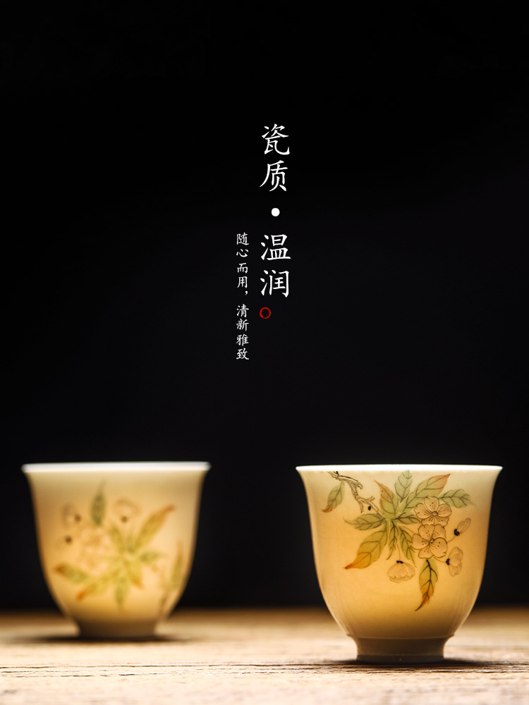 Jingdezhen tea master kung fu tea cup of pure manual single hand - made the pear flower ceramic sample tea cup a cup of tea