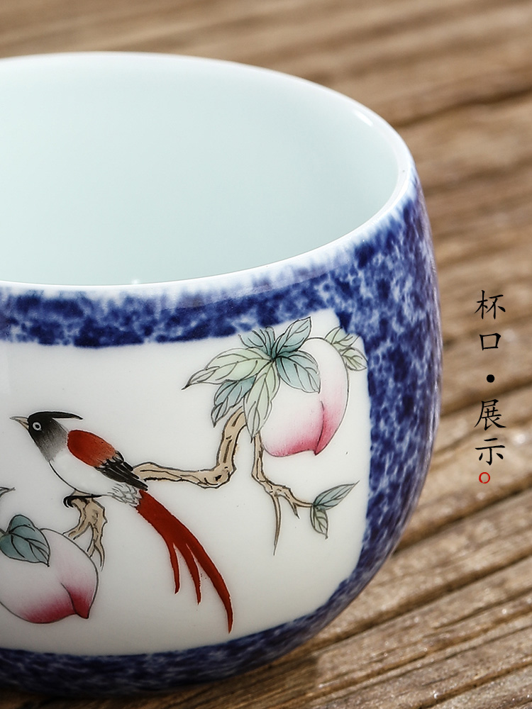 Hand draw flowers and birds masters cup single cup men 's jingdezhen kung fu tea cups sample tea cup only pure manual blue glaze tea set