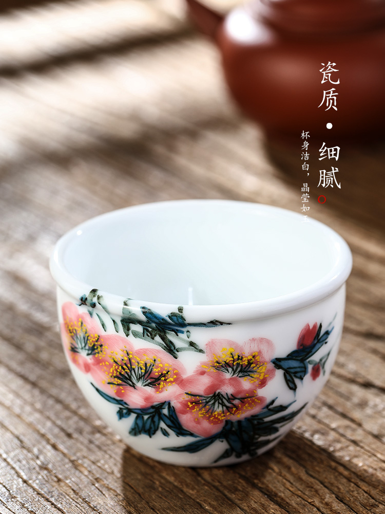 Hand white porcelain of jingdezhen ceramic cups master cup single cup pure manual Chinese kung fu tea set sample tea cup