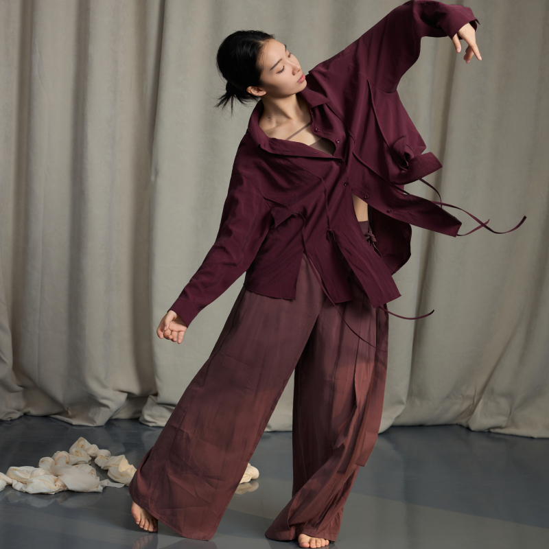 Enspell Modern Dance Shirt, Irregular Multi-Piece Silhouette Red Shirt, Niche Dance Performance Outfit, Practice Wear Enspell Modern Dance Shirt, Irregular Multi-Piece Silhouette Red Shirt, Niche Dance Performance Outfit, Practice Wear