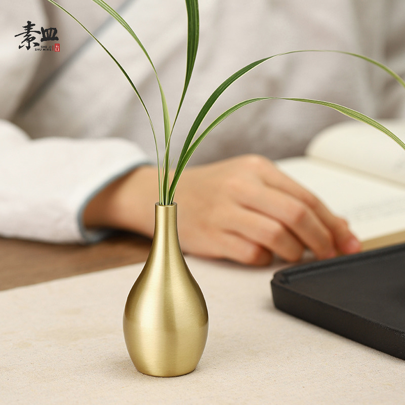 Light luxury modern vase brass vase Nordic flower decoration decoration small dry flower tea table