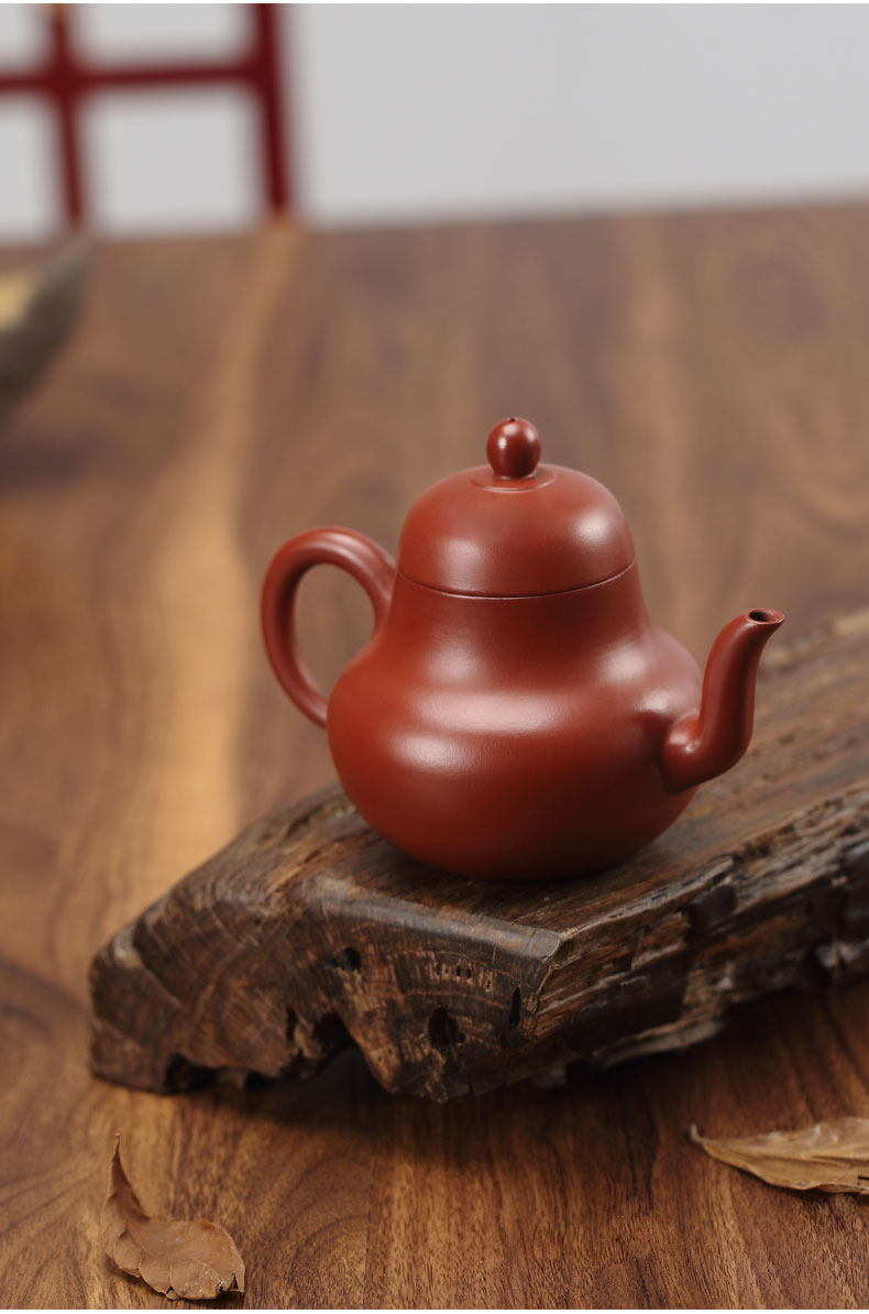 Yu is yixing it undressed ore mud zhu sketch all pure hand authentic teapot tea kungfu tea set