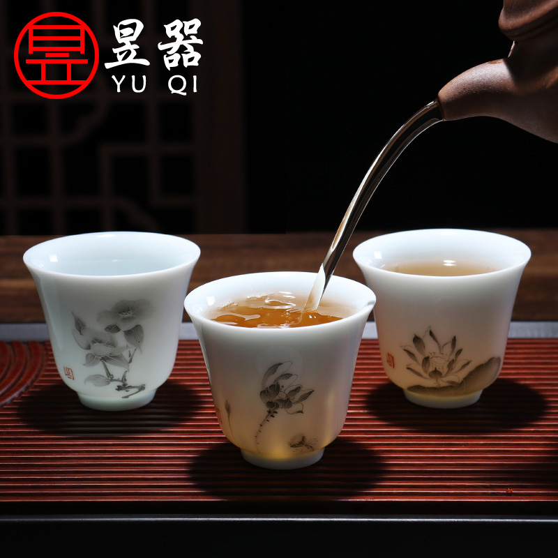 Yu ware jingdezhen ceramic does hand - made master cup sample tea cup cup suit kung fu tea set white porcelain cup