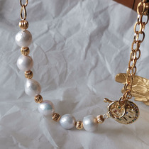 Baroque Anomalous Pearl Punk Necklace Double Layer Superimposed Lock Chain Harbor Wind ins plated 18K gold and European gold and American gold coin neck chain
