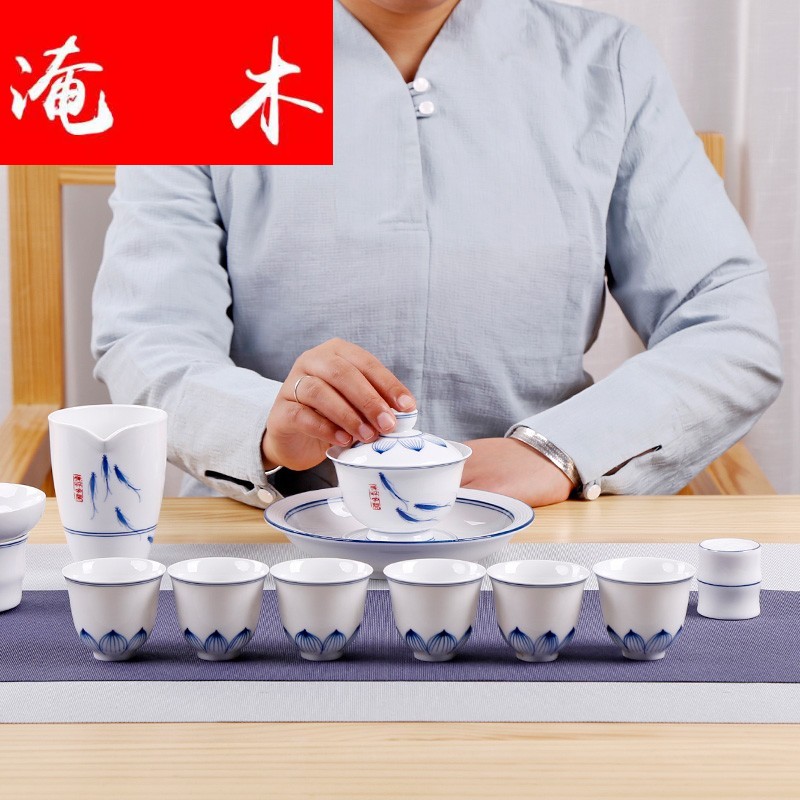 Flooded wooden thin foetus dehua white porcelain hand grasp tureen hand three blue and white porcelain cup to make tea household kung fu tea set